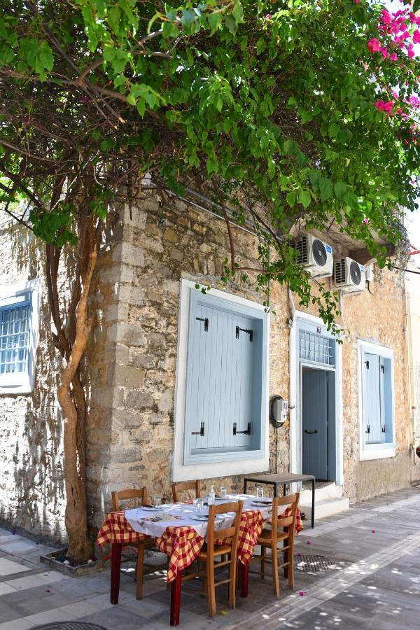 Margietta'S Suites Anabolu Dış mekan fotoğraf